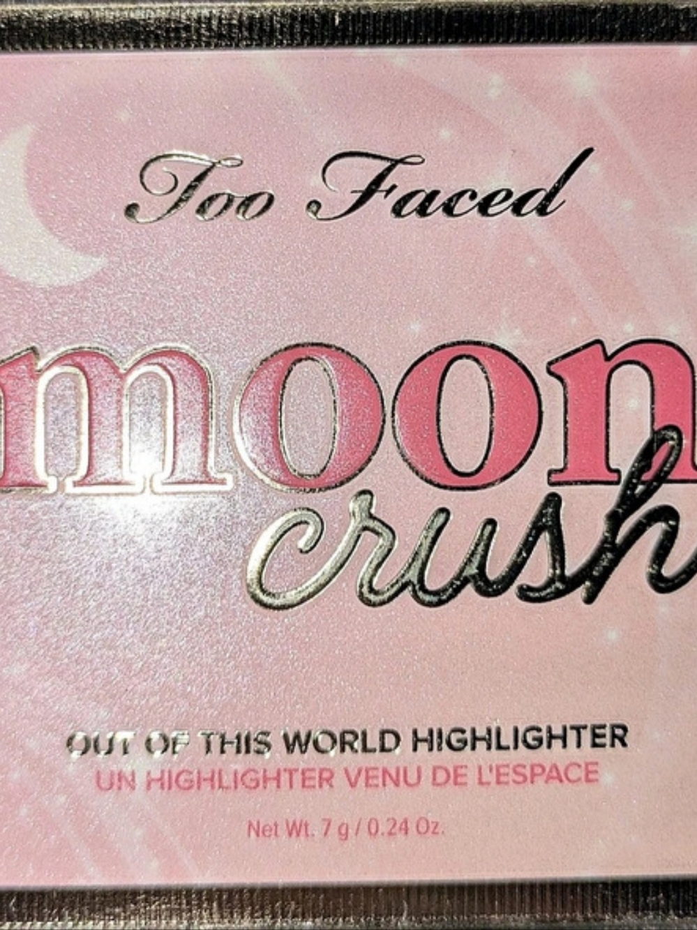 Too Faced Moon Crush-Summer Moon Out of This World Highlighter Pink & Gold